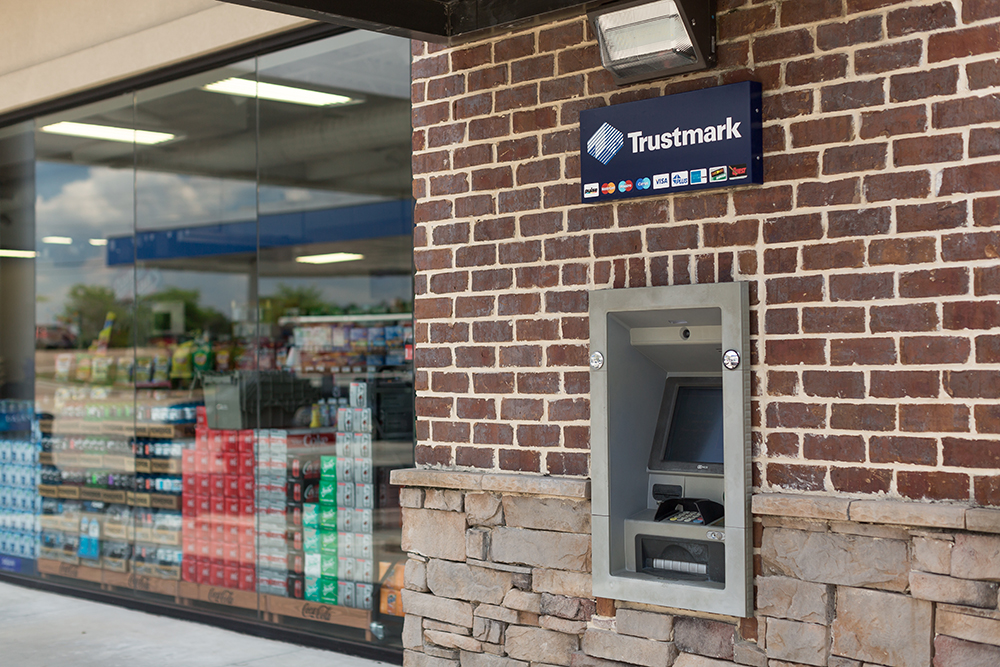 Trustmark ATM at 4401 West Hardy Street in Hattiesburg, MS 39402